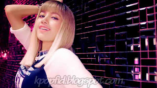 Foto Lisa Black PInk di MV Boombayah Foto Lisa Black PInk di MV Boombayah