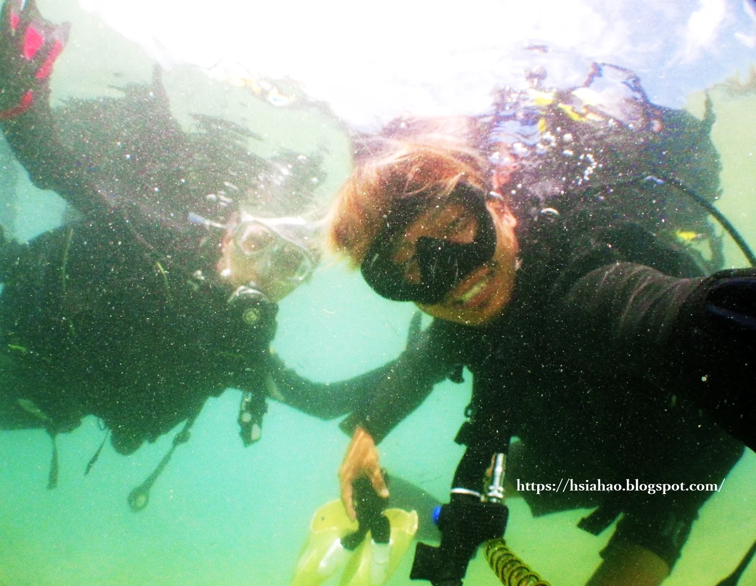 沖繩-推薦-景點-真榮田岬-青之洞窟-真榮田岬潛水-真榮田岬浮潛-青之洞窟潛水-青之洞窟浮潛-青の洞窟-自由行-旅遊-Okinawa-diving-snorkeling-maeda-cape-blue-cave