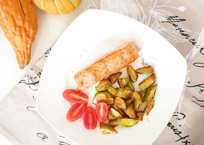 Lachs mit Bratkartoffel Lachs mit Bratkartoffel