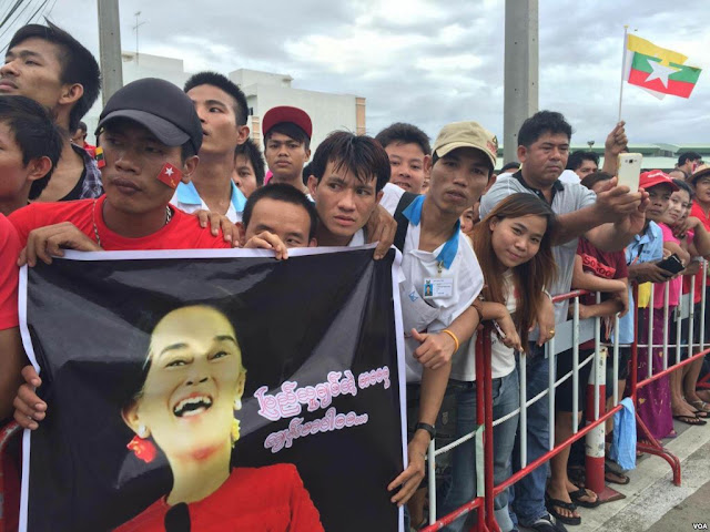 ေအးျငိမ္း – ေခါင္းေဆာင္