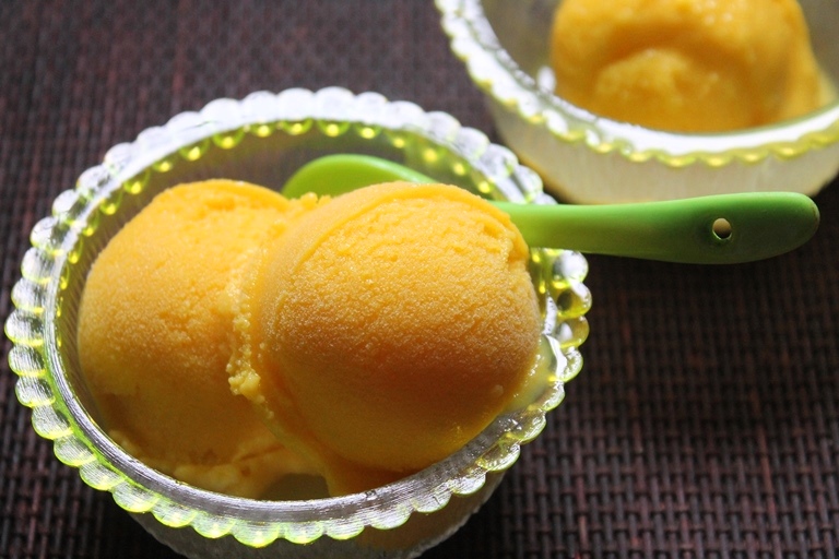 Eggless Custard Powder Ice Cream Recipe Vanilla Custard Ice Cream Recipe Yummy Tummy