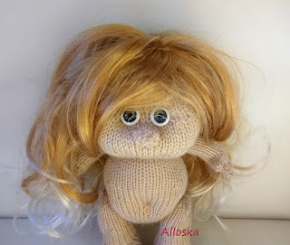 Kukla amigurumi spicami marini golden mk 2
