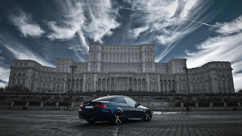 BMW E92 M3 in front of Palace of the Parliament