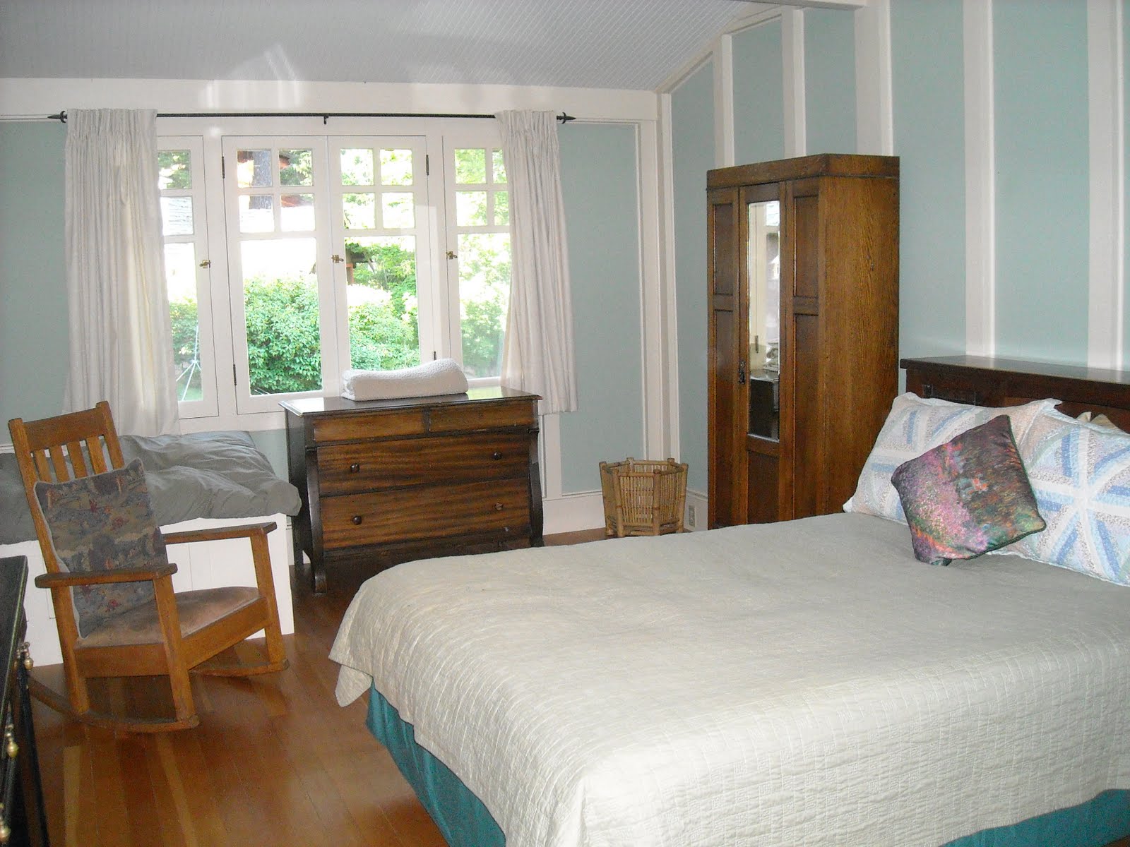 Point Comfort Lodge and Cabins