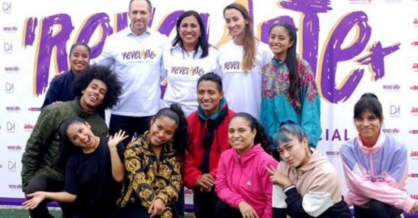 MINEDU promueve arte en colegios para prevenir situaciones de riesgo - www.minedu.gob.pe MINEDU promueve arte en colegios para prevenir situaciones de riesgo - www.minedu.gob.pe