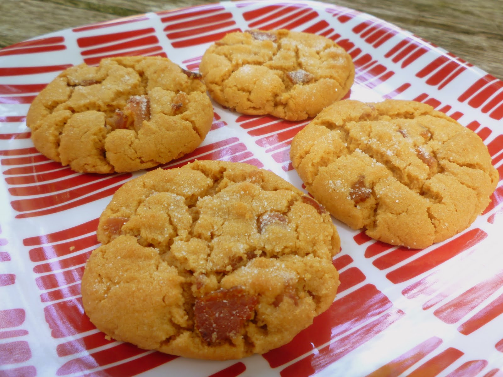 What's Baking in the Peanut Butter & Bacon Cookies