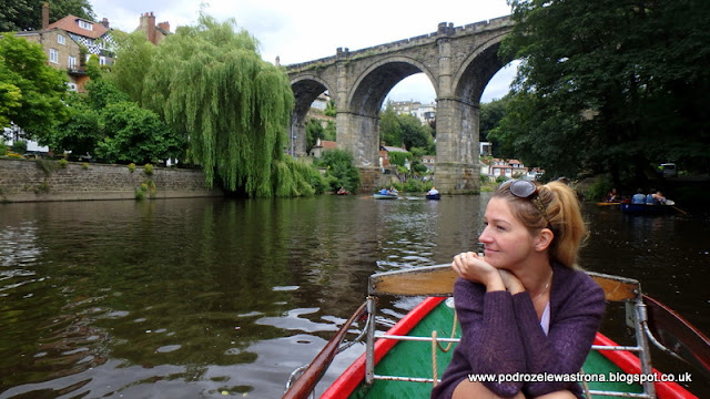 rejs łódką - knaresborough - yorkshire