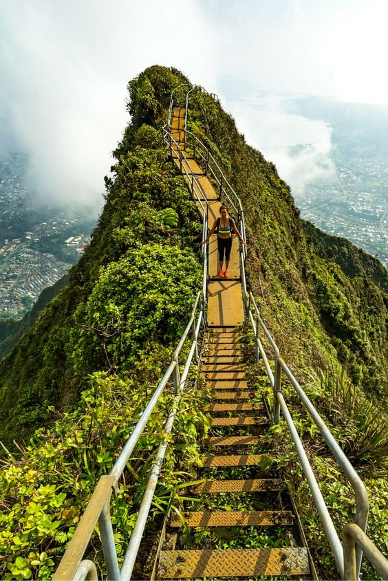 The Stairway to Heaven, Oahu, Hawaii