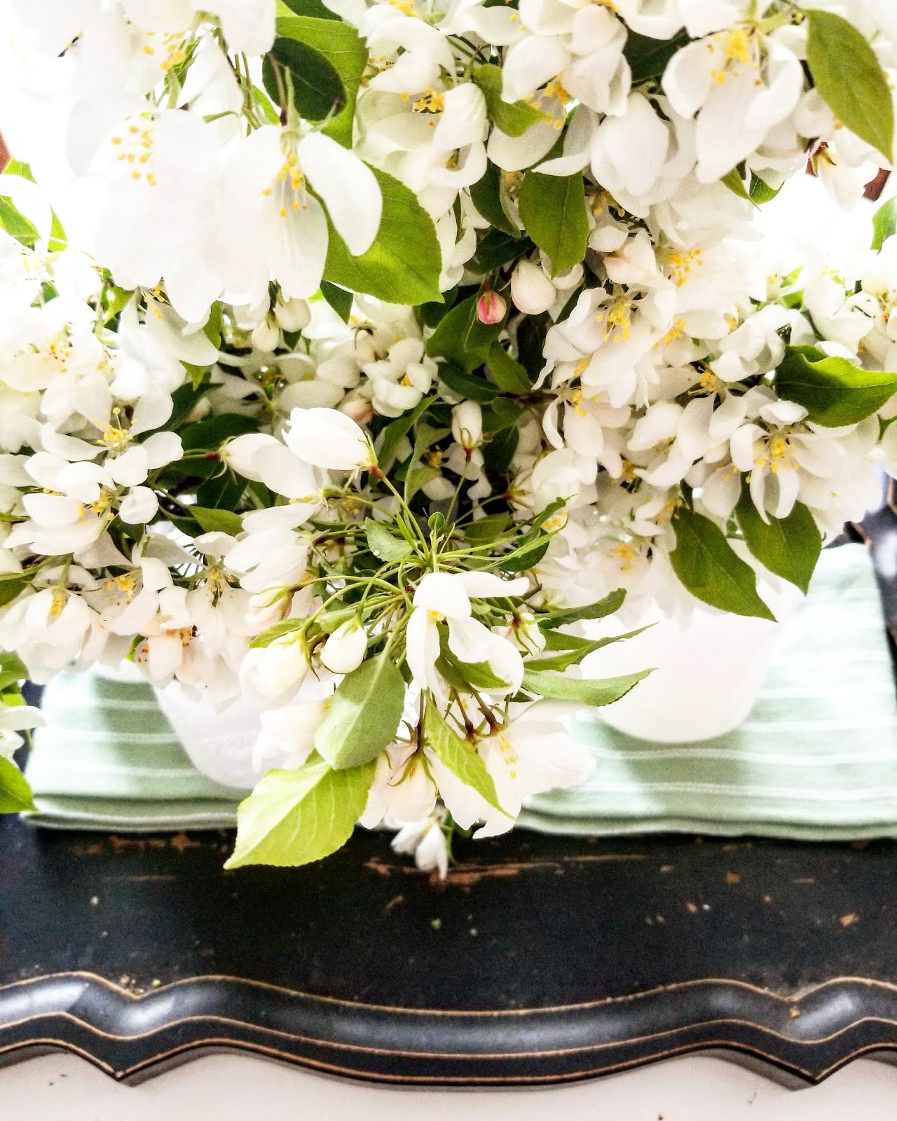 The Quaint Sanctuary { DIY Free Cottage Style Flower Bouquet }