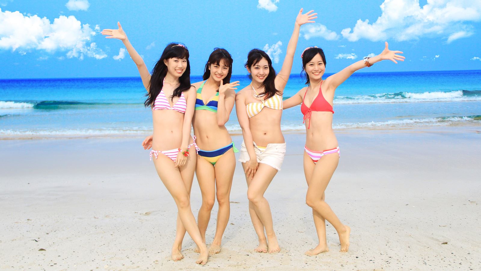Yukie Kawamura Sexy Beach Set.