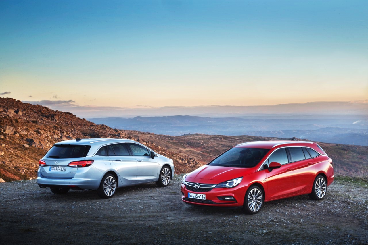 Riwal888 Blog: !NEW! All-New Opel Astra Sports Tourer: The Station Wagon with Little Extra