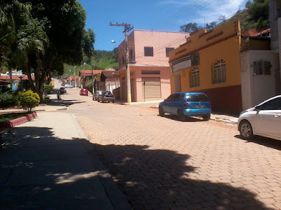 Santo Antonio do Mucuri e Malacacheta (Minas Gerais)