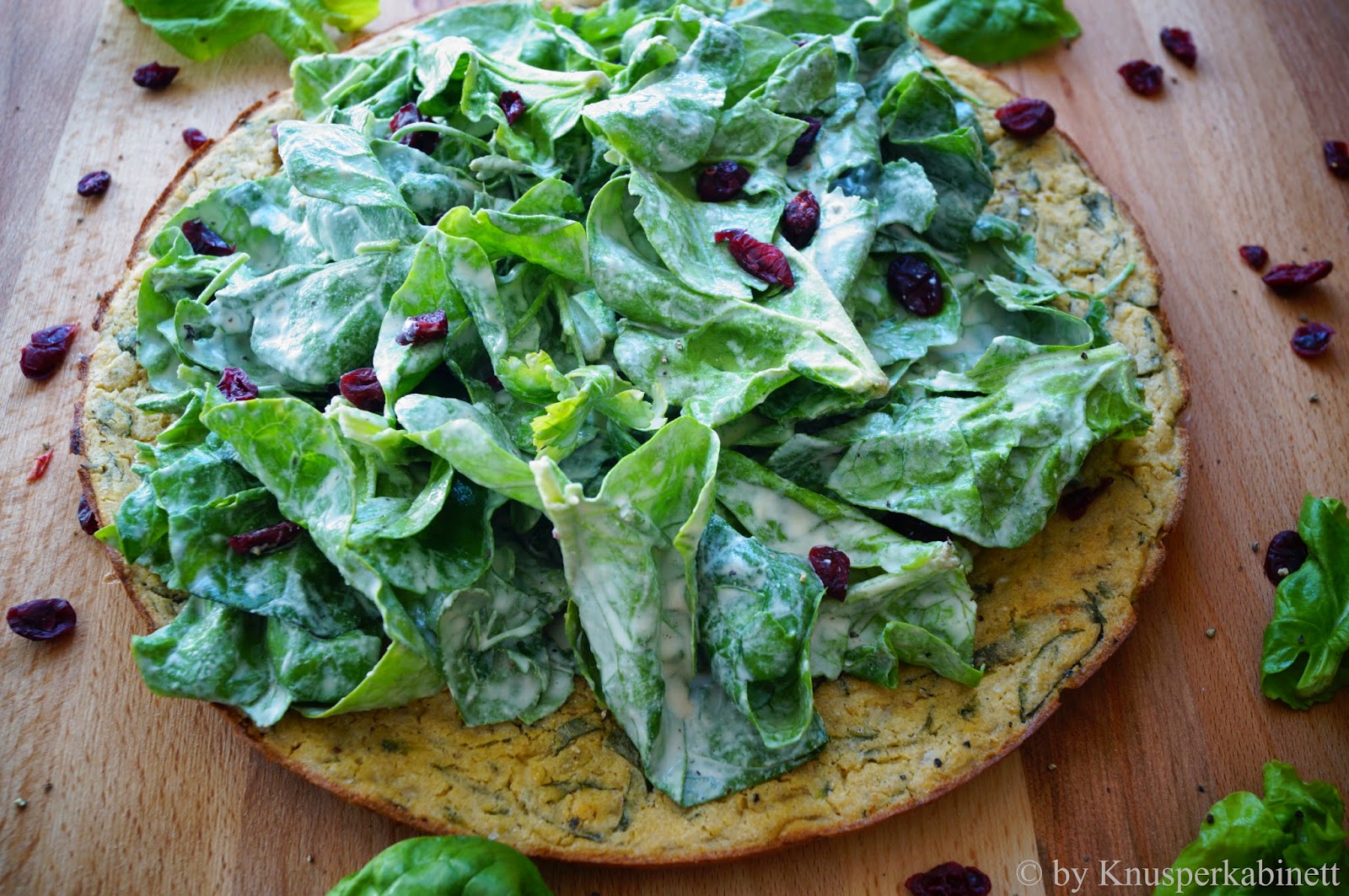 Knusperkabinett: Farinata di Ceci mit frischem Bärlauch und Cranberry ...