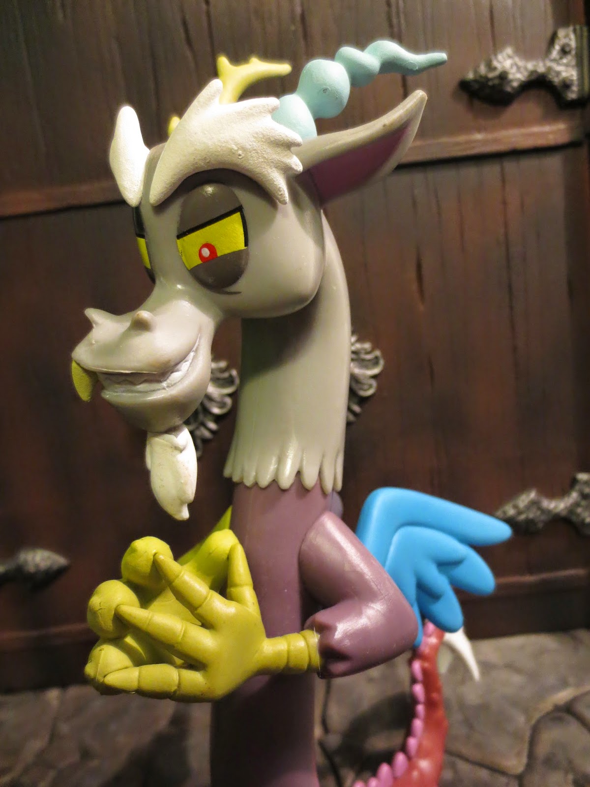 Skinne lykke Ferie Action Figure Barbecue: Action Figure Review: Discord from My Little Pony  Vinyl Collectibles by Funko