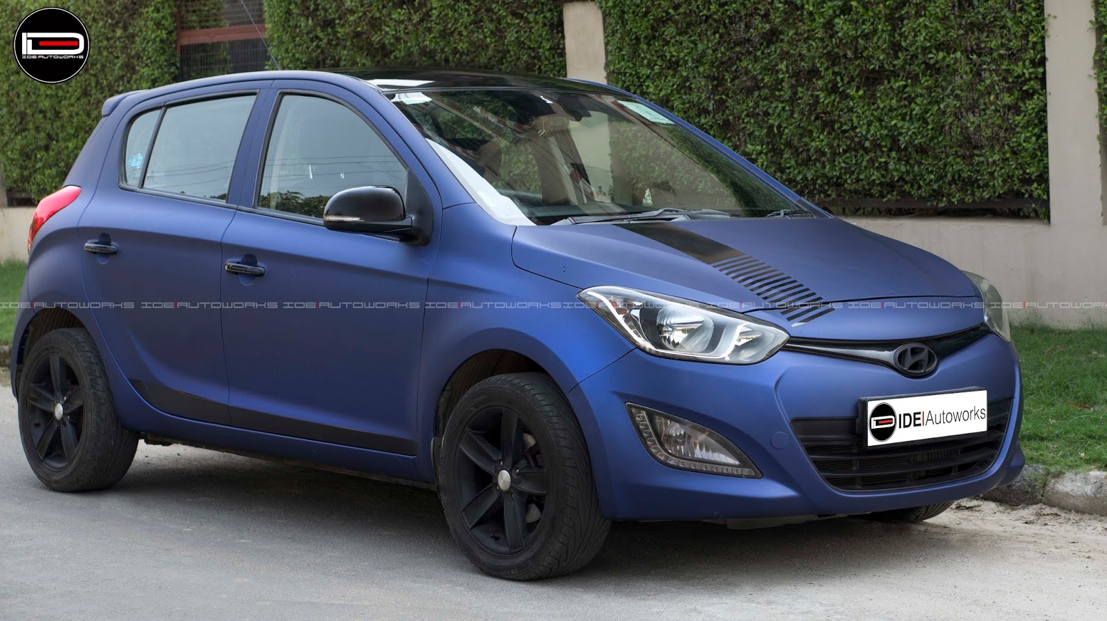 Hyundai i20 in Matte Midnight Blue