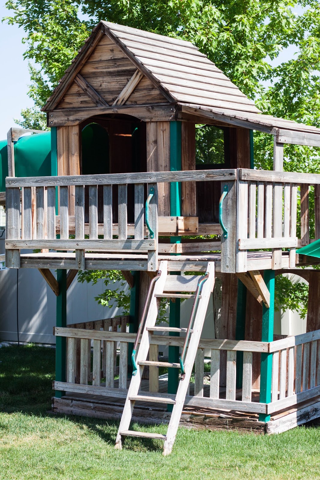 do it yourself divas How to Refinish an Old Swing Set