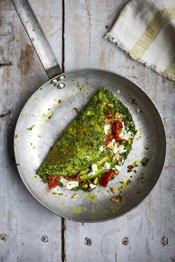 Something for the weekend...a super green omelette! love print studio