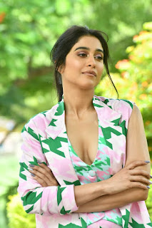 Actress Regina Cassandra At Evaru Movie Thanks Meet Photos Actress Regina Cassandra At Evaru Movie Thanks Meet Photos