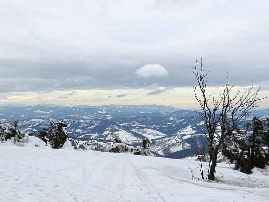 Panorama na Beskid Śląsko-Morawski. Panorama na Beskid Śląsko-Morawski.