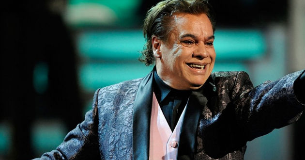 Juan Gabriel ha muerto después de un infarto después de un concierto Juan Gabriel ha muerto después de un infarto después de un concierto