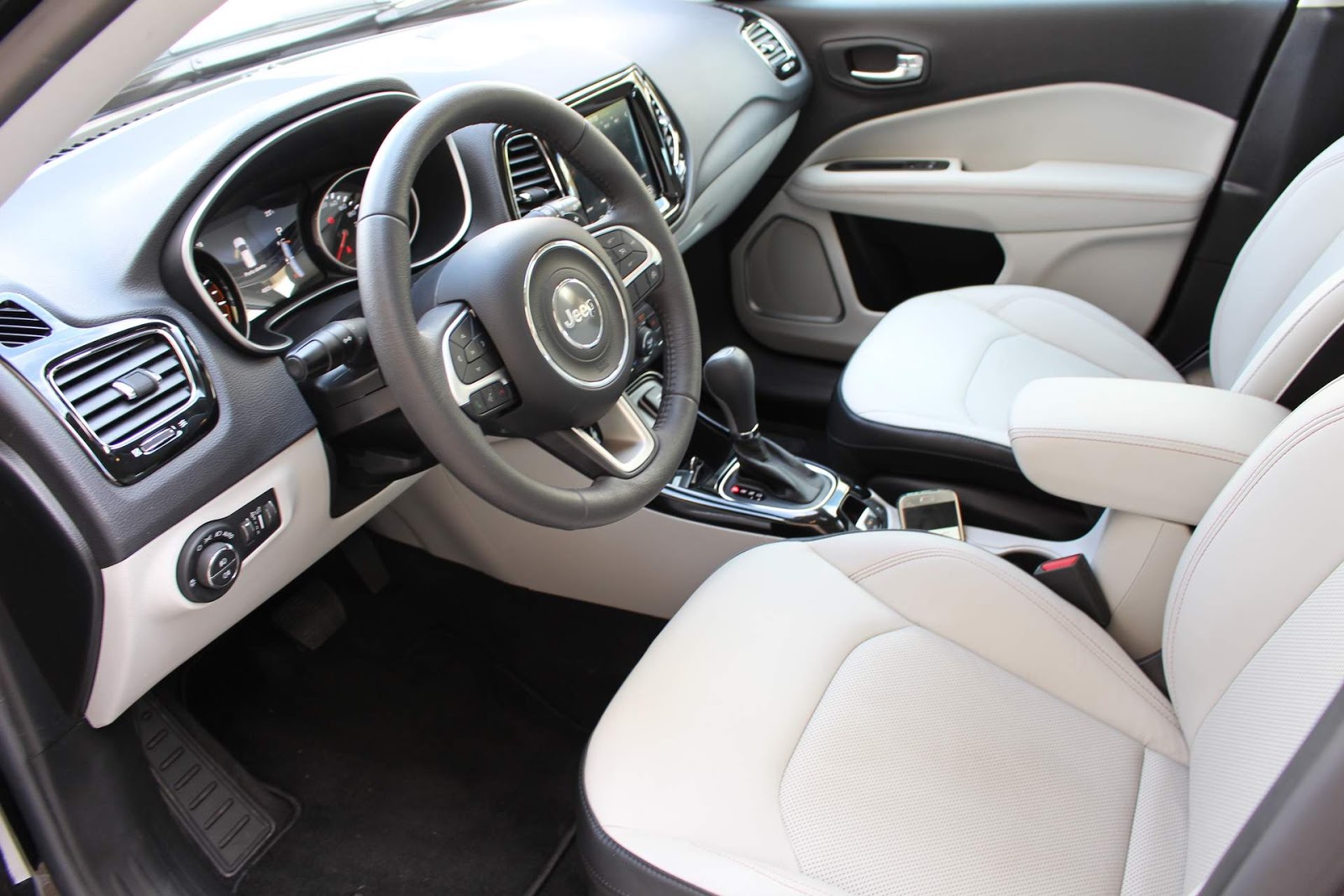 Jeep Compass Flex 2018: vendi e troquei pelo Audi Q3