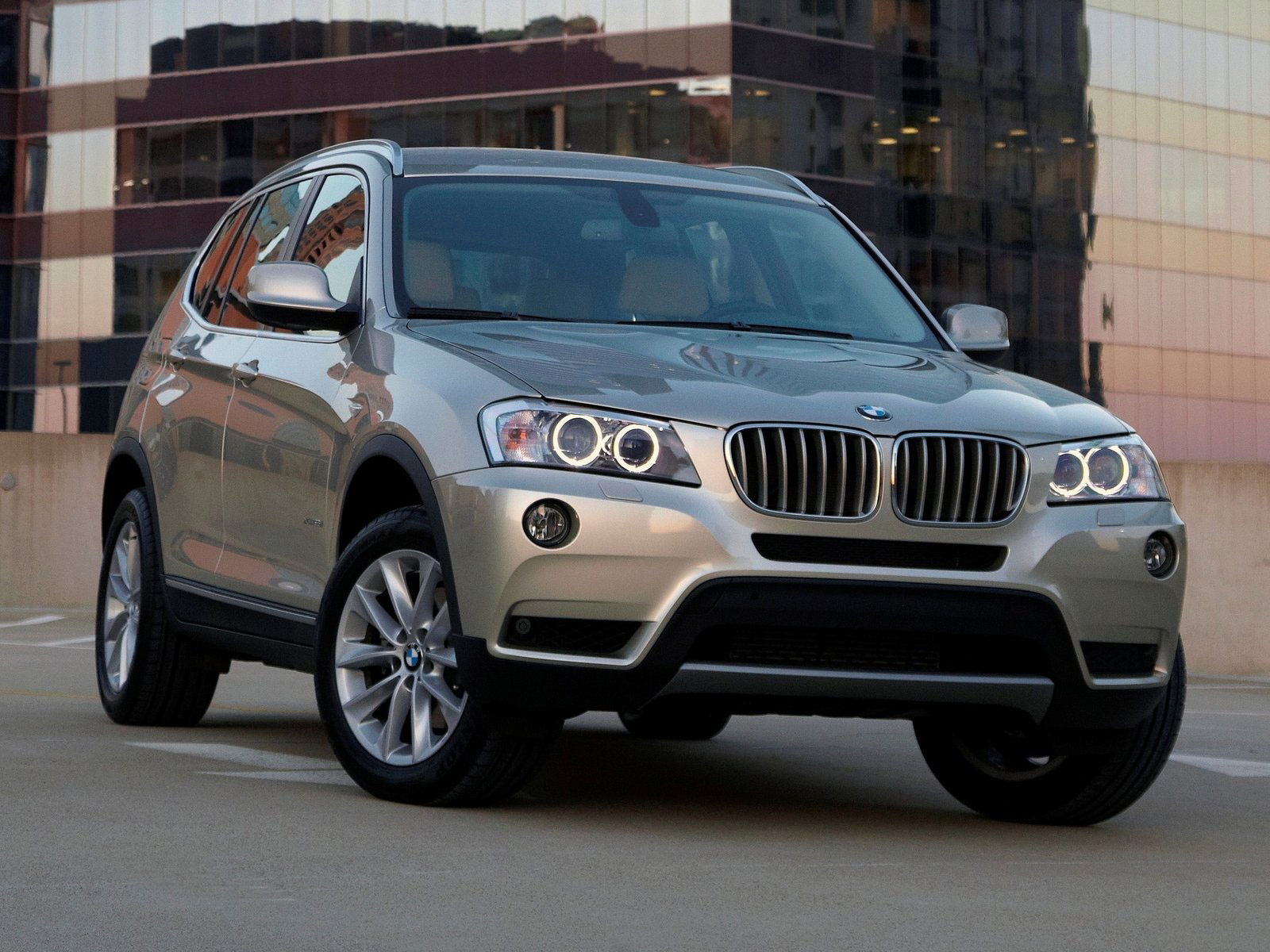 Cars Review: New BMW X3 xDrive35i 2011 price in Canada, Specifications ...