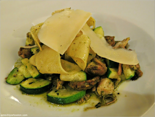 NECI on Main en Montpelier: Pappardelle Pasta NECI on Main en Montpelier: Pappardelle Pasta