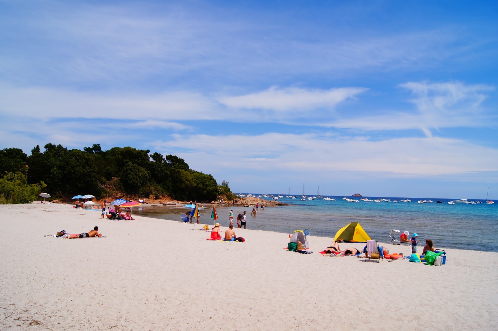 PETITS PARADIS Plage de Pinarello, Corse