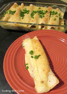 Country Fair Blog Party Blue Ribbon Winner: Cooking with Carlee's Pulled Pork Enchiladas with Creamy Cheese Sauce