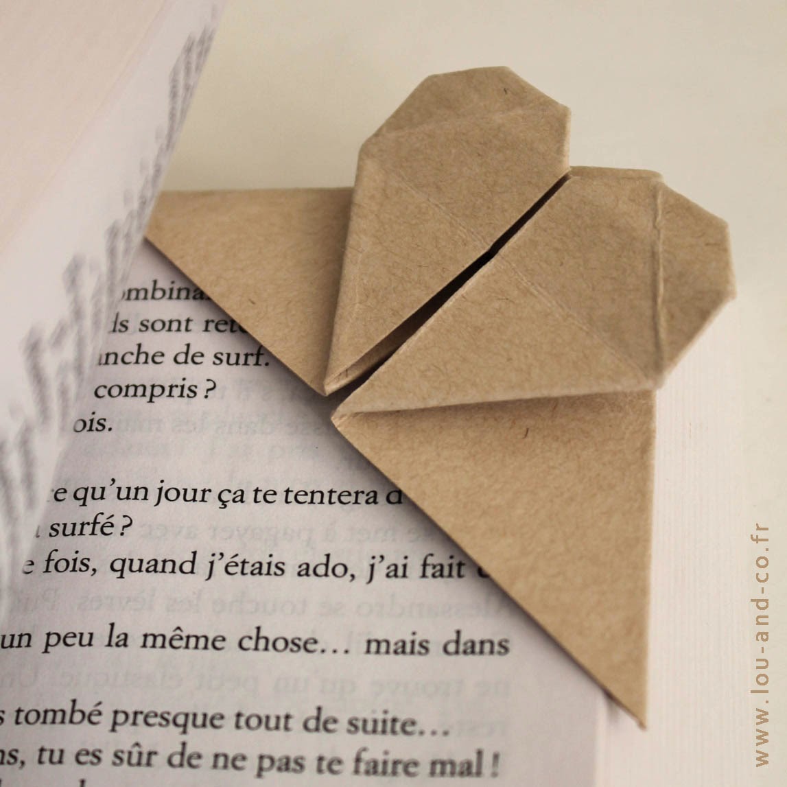 Marca-páginas origami corazón + sorteo Diariodeco1