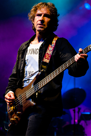 Zona Rock Dan Metal PETE TREWAVAS