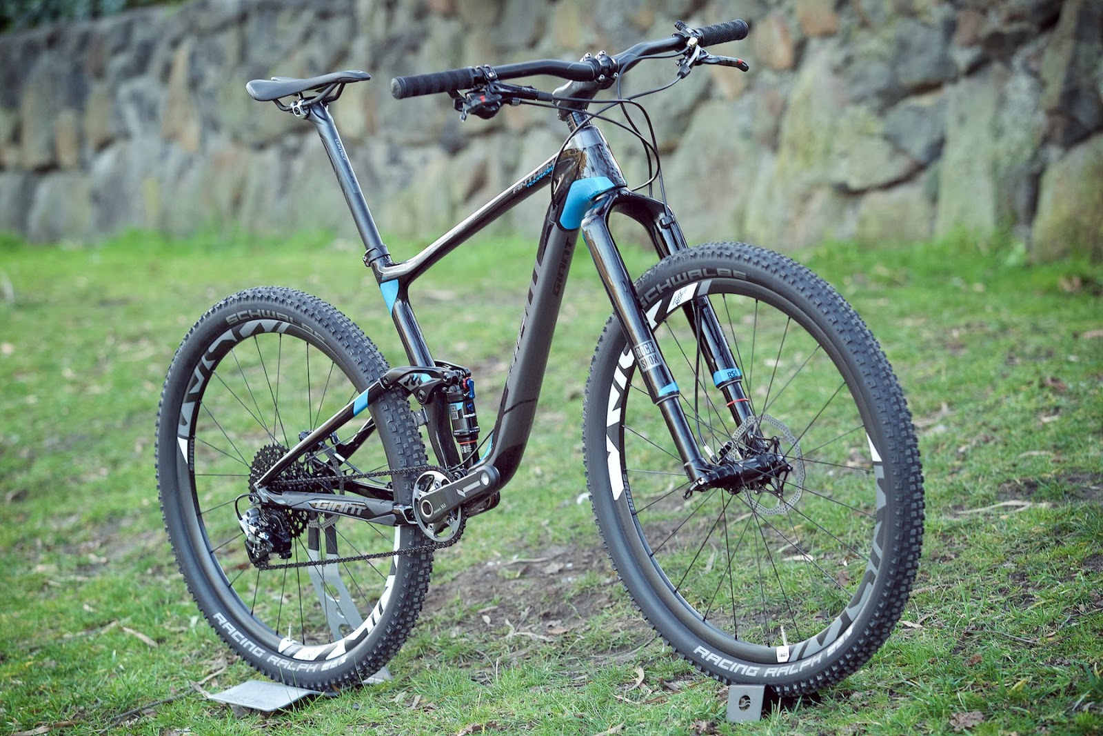 New Bike Giant 2016 Line Up Arm Crank