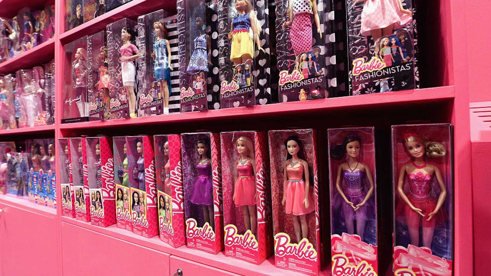 two barbie two ken