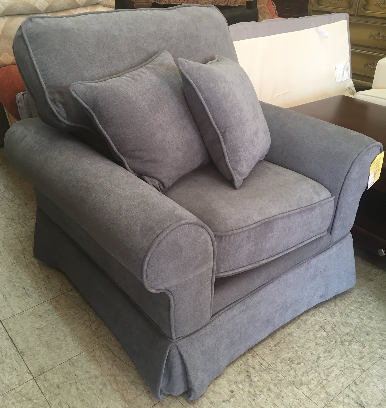 Uhuru Furniture & Collectibles: Gray Living Room Chair by Bob's
