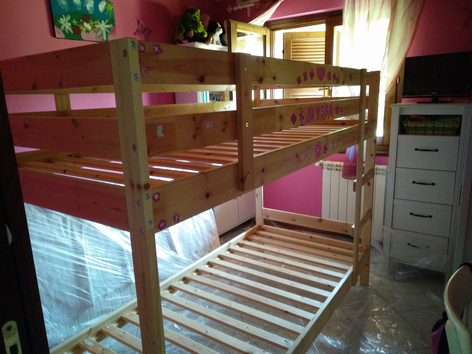 MAMMA ED OLTRE IL LETTO A CASTELLO IKEA IN STILE SHABBY CHIC jpg (1600x1200)