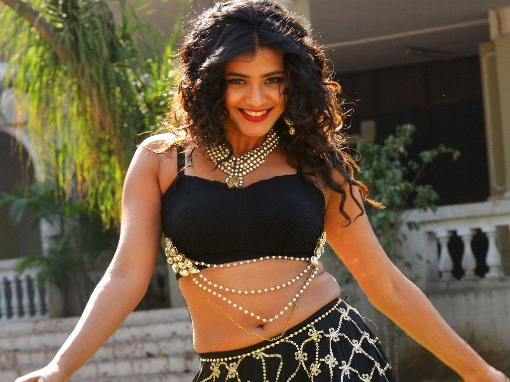 Heeba Patel Sex Videos - Indian Girl Heeba Patel Navel Show Photos In Black Lehenga Choli - South  Indian Actress - Photos and Videos of beautiful actress