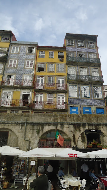 Cais da Ribeira Cais da Ribeira - o que ver no Porto