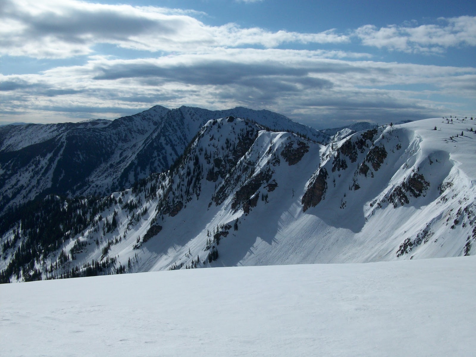 Head for the Hills.... Dalton Lake Tour