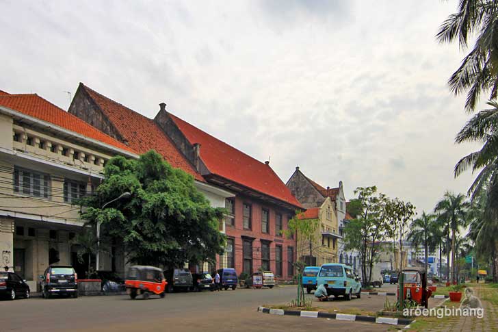 toko merah jakarta