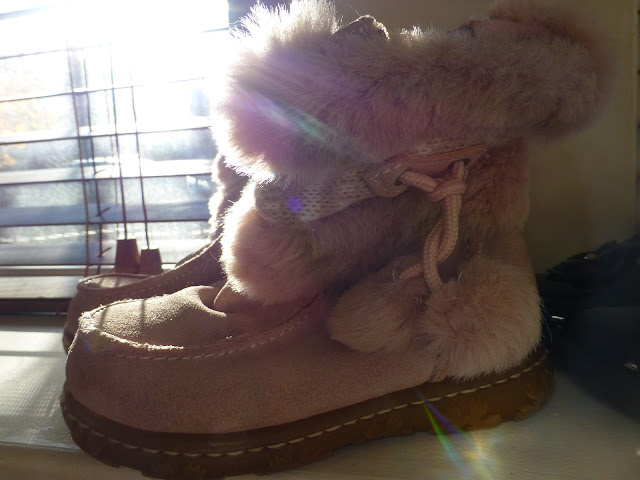 pink suede girls boots