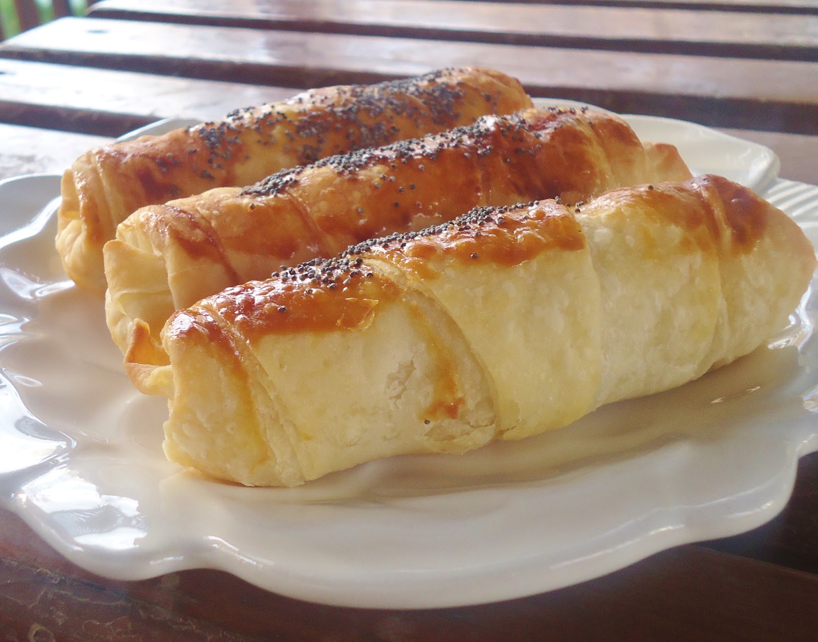 Birsel ve İrem Hazır Yufkadan Patatesli Çıtır Börek (UnluSirkeli)