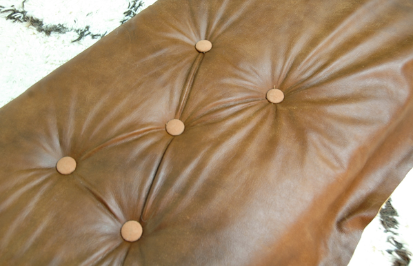 {Monthly DIY Challenge} GORGEOUS DIY tufted leather bench with custom hairpin legs!  Find the full tutorial at: www.Littlehouseoffour.com