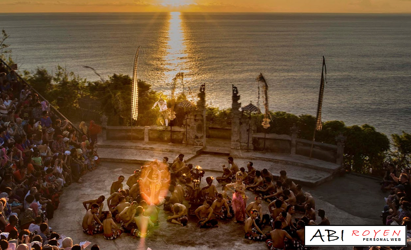 Tempat Wisata Di Bali Paling Seru Tari Kecak Uluwatu Tempat%2BWisata%2BDi%2BBali%2BPaling%2BSeru%2BTari%2BKecak%2BUluwatu Tempat Wisata Di Bali Paling Seru Yang Wajib Di Kunjungi