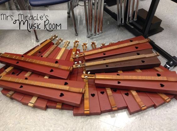 Playing dulcimers in the elementary classroom: Ideas for using them to extend melodic learning. Blog post includes lots of other great ideas for melodic reading and writing in the music classroom!