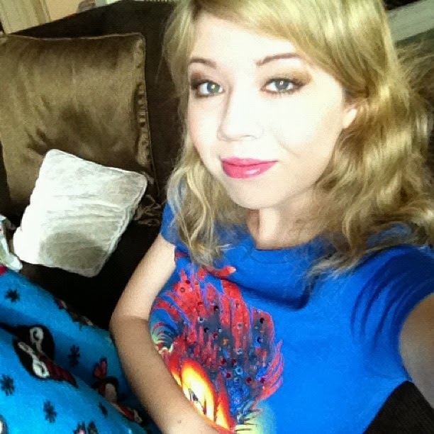 Instaratiions: Instagram: Jennette McCurdy