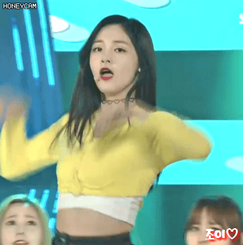 170502 더쇼 예쁜데 끼까지 부려버리는 주결경 ㄷㄷㄷ.gif | 인스티즈