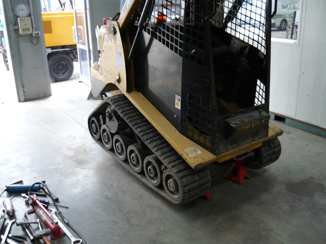 CHRISTIE PACIFIC CASE HISTORY: ASV RC 30 TRACK IDLER WHEEL FAILURE