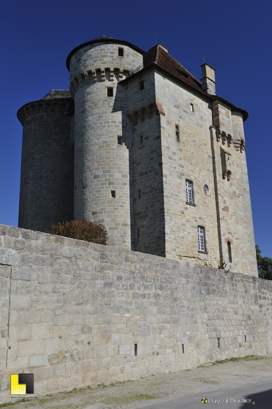 superbe donjon Curemonte Photo pascal blachier