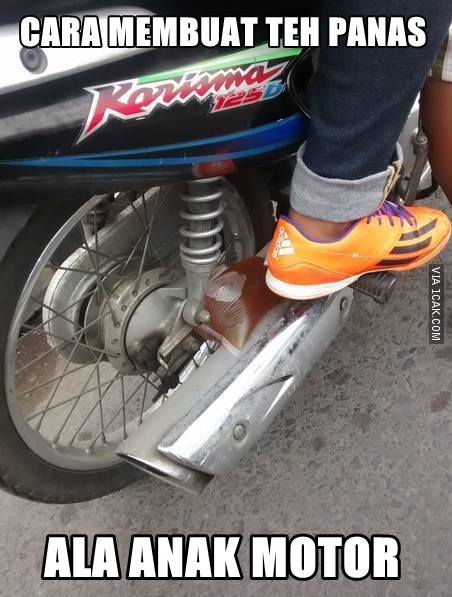 Pengendara Motor Di Indonesia Memang Unik. Ini Buktinya! Pengendara Motor Di Indonesia Memang Unik. Ini Buktinya!