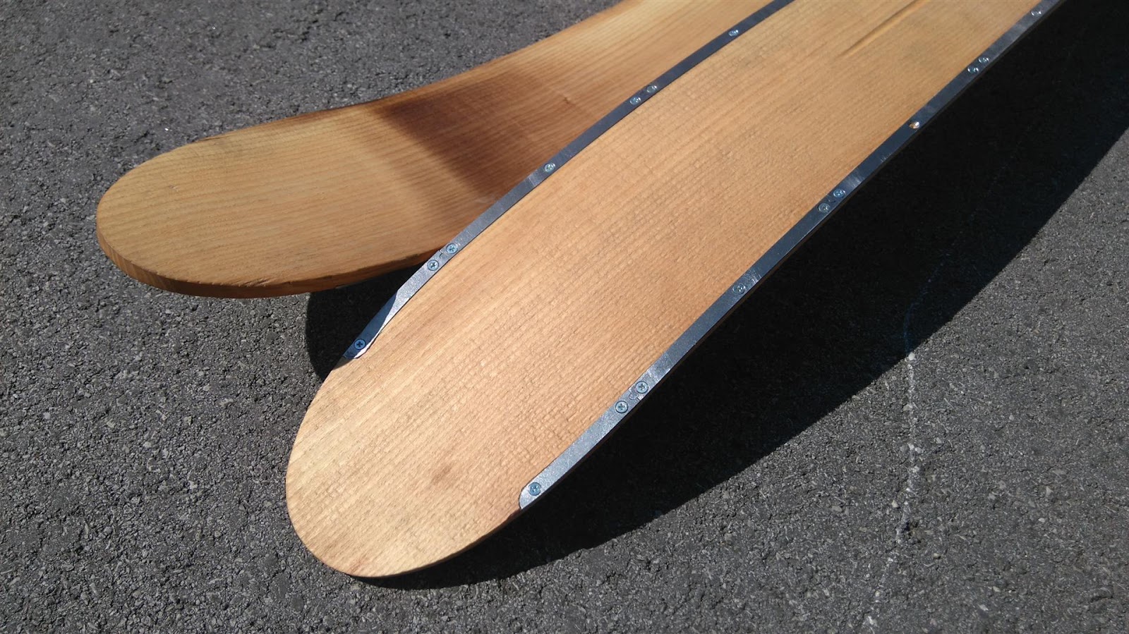 A good mix of Creativity Luc wooden skis